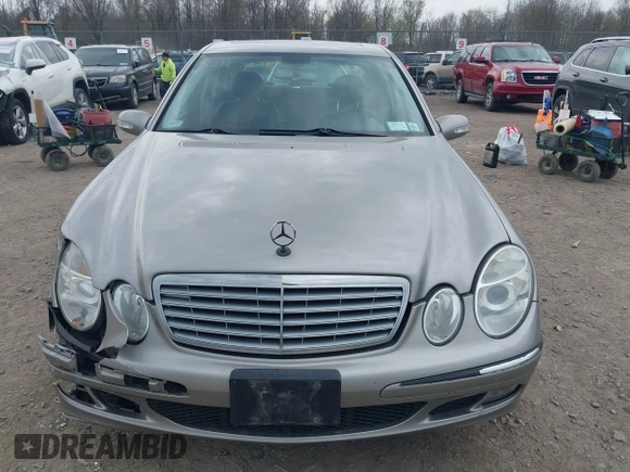 2006 Mercedes-Benz E 350 with VIN WDBUF56J96A760880, listed as a IAAI auction lot 42113873 with 7,298 mi miles and . Bid and sale history available at DreamBid. Image 13.