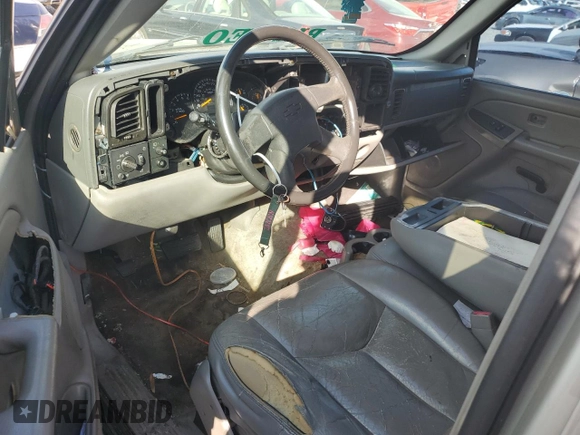 2004 Chevrolet Suburban LS with VIN 3GNEC16Z24G287651, listed as a Copart auction lot 48778835 with 0 mi miles and Salvage Title. Bid and sale history available at carsss.com. Image 8.