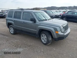 2012 Jeep Patriot Sport with VIN 1C4NJRBB1CD621282, listed as a IAAI auction lot 42005917 with 54,023 mi miles. Bid and sale history available at carsss.com. Image 1.