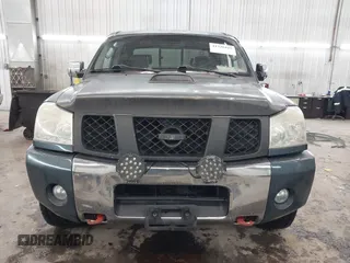 2004 Nissan Titan LE with VIN 1N6AA07B14N511618, listed as a IAAI auction lot 41336419 with 195,863 mi miles and . Bid and sale history available at carsss.com. Image 12.