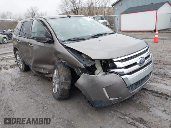 2013 Ford Edge SEL with VIN 2FMDK3JC7DBC80800, listed as a IAAI auction lot 42016037 with 189,746 mi miles. Bid and sale history available at carsss.com. Image 1.