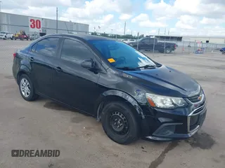 2017 Chevrolet Sonic LS с VIN 1G1JB5SH0H4124393, выставлен на аукционе IAAI как лот 42578434 с пробегом 112 064 миль миль и . История ставок и продаж доступна на DreamBid. Изображение 1.