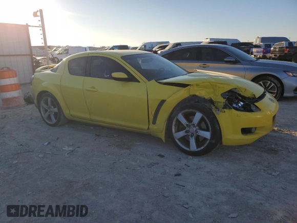 2004 Mazda RX-8 z VIN JM1FE17N640115680, wystawiony jako Copart lot #42156205 z przebiegiem 133 558 mil mil oraz Szkoda całkowita • Salvage title. Historia ofert i sprzedaży dostępna na DreamBid. Obrazek 4.