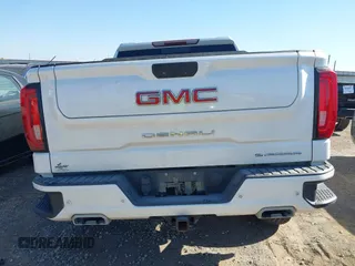 2020 GMC Sierra 1500 Denali with VIN 3GTU9FET8LG287861, listed as a IAAI auction lot 40678227 with 155,333 mi miles and . Bid and sale history available at carsss.com. Image 16.