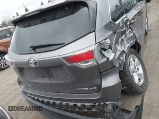 2016 Toyota Highlander Limited with VIN 5TDDKRFH0GS236412, listed as a IAAI auction lot 41067768 with 108,015 mi miles and . Bid and sale history available at DreamBid. Image 16.