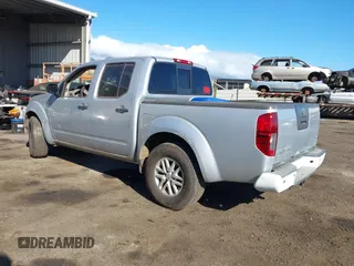 2019 Nissan Frontier SV z VIN 1N6AD0ER7KN785779, wystawiony jako IAAI lot #40382228 z przebiegiem 62 586 mil mil oraz . Historia ofert i sprzedaży dostępna na DreamBid. Obrazek 3.