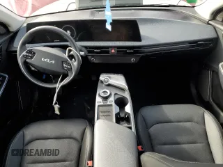 2023 Kia EV6 Wind with VIN KNDC34LA2P5610835, listed as a Copart auction lot 80087254 with 24,757 mi miles and Clean Title. Bid and sale history available at carsss.com. Image 8.