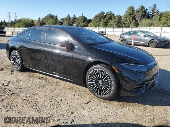 2022 Mercedes-Benz EQS with VIN W1KCG2DB0NA004525, listed as a Copart auction lot 71846334 with 42,793 mi miles and Salvage Title. Bid and sale history available at carsss.com. Image 4.