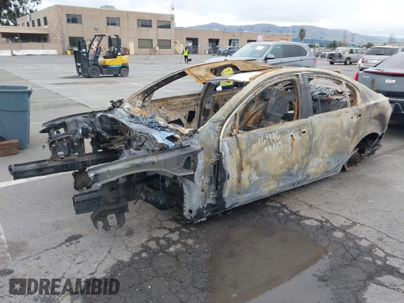 2014 Chevrolet SS with VIN 6G3F15RW4EL926728, listed as a IAAI auction lot 41488571 with Not provided miles and . Bid and sale history available at DreamBid. Image 2.