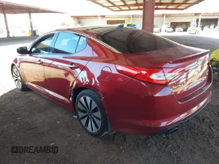 2011 Kia Optima SX z VIN KNAGR4A65B5125139, wystawiony jako IAAI lot #41831658 z przebiegiem 205 839 mil mil oraz . Historia ofert i sprzedaży dostępna na DreamBid. Obrazek 3.