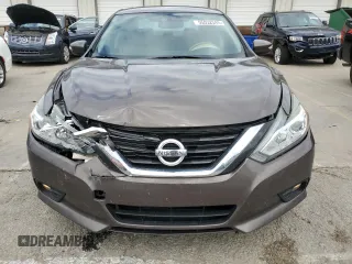 2017 Nissan Altima SL with VIN 1N4AL3AP3HC236361, listed as a Copart auction lot 55932585 with 195,303 mi miles and Salvage title. Bid and sale history available at DreamBid. Image 5.