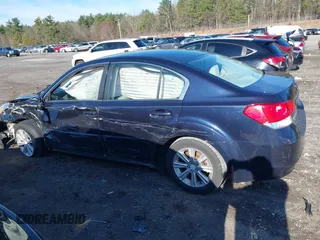 2012 Subaru Legacy 2.5i z VIN 4S3BMBA65C3015110, wystawiony jako IAAI lot #42016581 z przebiegiem 202 630 mil mil oraz . Historia ofert i sprzedaży dostępna na DreamBid. Obrazek 14.