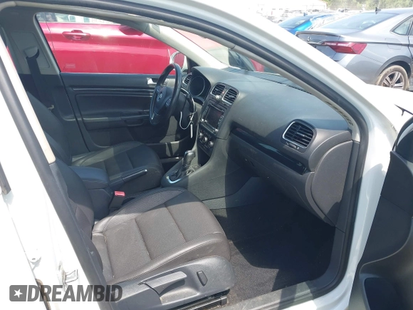 2014 Volkswagen Jetta TDI with VIN 3VWPL7AJ0EM611346, listed as a IAAI auction lot 42533049 with 131,929 mi miles and . Bid and sale history available at DreamBid. Image 5.