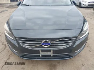 2015 Volvo S60 T5 Platinum with VIN YV1612TDXF1317203, listed as a IAAI auction lot 41715131 with 142,632 mi miles. Bid and sale history available at carsss.com. Image 6.