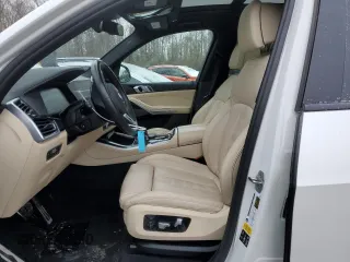 2021 BMW X5 xDrive40i with VIN 5UXCR6C07M9G86493, listed as a Copart auction lot 88162365 with 24,503 mi miles and Salvage Title. Bid and sale history available at carsss.com. Image 7.