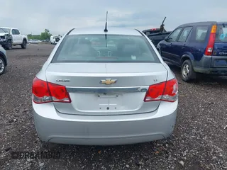 2014 Chevrolet Cruze 1LT with VIN 1G1PC5SB4E7153697, listed as a IAAI auction lot 42682055 with 273,905 mi miles and . Bid and sale history available at DreamBid. Image 16.