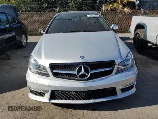 2013 Mercedes-Benz C C 350 with VIN WDDGJ5HB4DF952071, listed as a Copart auction lot 89209365 with 132,232 mi miles and Salvage Title. Bid and sale history available at carsss.com. Image 5.