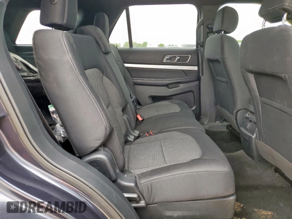 2017 Ford Explorer XLT с VIN 1FM5K7D8XHGD85753, выставлен на аукционе Copart как лот 58964305 с пробегом 50 198 миль миль и Списание • Salvage title. История ставок и продаж доступна на DreamBid. Изображение 11.