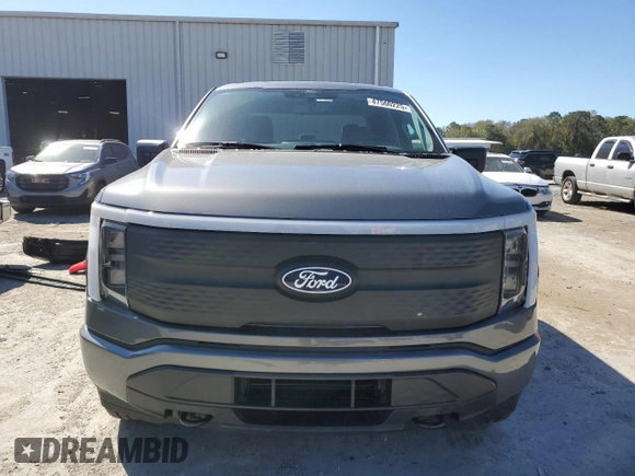 2024 Ford F-150 Lightning XLT with VIN 1FTVW3LK0RWG24006, listed as a Copart auction lot 47560225 with 6,645 mi miles and Salvage title. Bid and sale history available at DreamBid. Image 5.