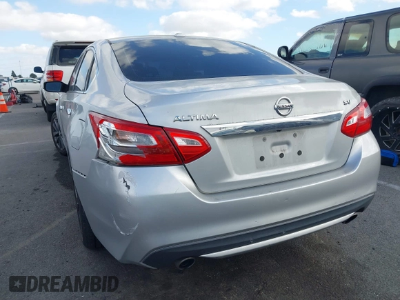 2017 Nissan Altima SV with VIN 1N4AL3AP9HC293762, listed as a IAAI auction lot 41518107 with 118,900 mi miles and . Bid and sale history available at carsss.com. Image 3.