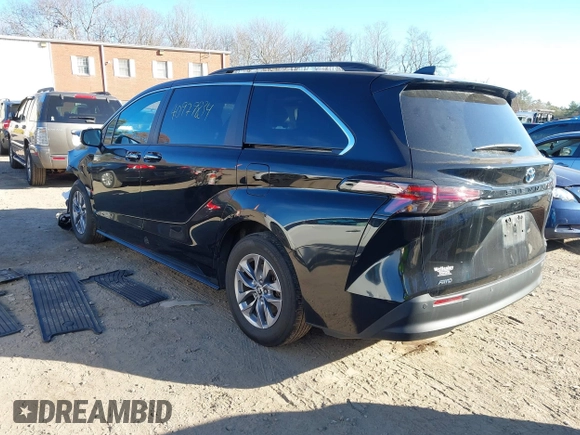 2023 Toyota Sienna XLE with VIN 5TDJSKFC7PS091741, listed as a IAAI auction lot 40979834 with 49,285 mi miles. Bid and sale history available at carsss.com. Image 3.