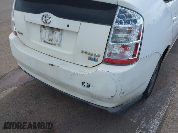 2008 Toyota Prius with VIN JTDKB20U683363947, listed as a IAAI auction lot 41832145 with 1 mi miles. Bid and sale history available at carsss.com. Image 6.