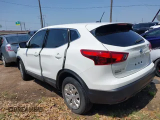 2019 Nissan Rogue S with VIN JN1BJ1CP5KW224338, listed as a IAAI auction lot 41942249 with 110,219 mi miles and . Bid and sale history available at DreamBid. Image 3.