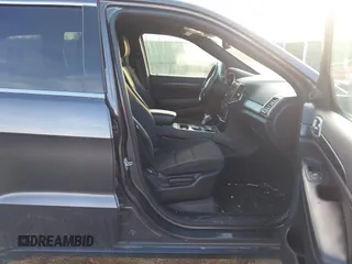 2019 Jeep Grand Cherokee Altitude with VIN 1C4RJEAG2KC698822, listed as a IAAI auction lot 41476562 with 128,035 mi miles and . Bid and sale history available at DreamBid. Image 5.