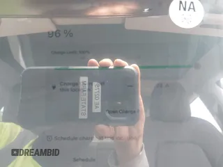 2023 Tesla Model 3 z VIN 5YJ3E1EA3PF604076, wystawiony jako IAAI lot #42181964 z przebiegiem 23 207 mil mil oraz . Historia ofert i sprzedaży dostępna na DreamBid. Obrazek 17.