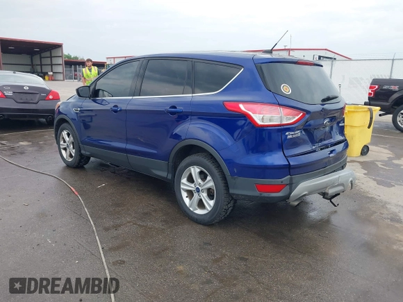2016 Ford Escape SE z VIN 1FMCU0GX3GUC82461, wystawiony jako IAAI lot #42259207 z przebiegiem 138 939 mil mil oraz . Historia ofert i sprzedaży dostępna na DreamBid. Obrazek 3.