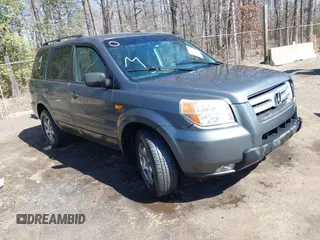 2008 Honda Pilot EX-L with VIN 5FNYF18568B019835, listed as a IAAI auction lot 41743260 with 150,027 mi miles. Bid and sale history available at carsss.com. Image 1.