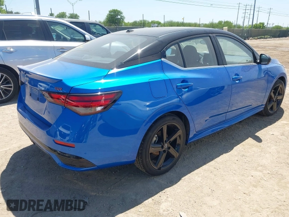 2025 Nissan Sentra SR with VIN 3N1AB8DVXSY291251, listed as a IAAI auction lot 41952362 with 2,802 mi miles and . Bid and sale history available at DreamBid. Image 4.