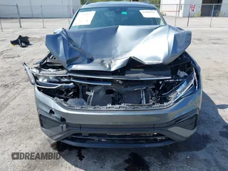 2024 Volkswagen Tiguan S с VIN 3VVRB7AX5RM120314, выставлен на аукционе IAAI как лот 42016531 с пробегом 11 373 миль миль и . История ставок и продаж доступна на DreamBid. Изображение 6.
