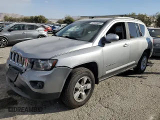 2016 Jeep Compass Latitude with VIN 1C4NJCEA8GD734510, listed as a Copart auction lot 43583605 with 97,604 mi miles and Salvage Title. Bid and sale history available at carsss.com. Image 1.
