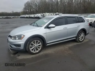 2017 Volkswagen Golf S с VIN 3VWM17AU2HM521476, выставлен на аукционе Copart как лот 50604565 с пробегом 99 248 миль миль и Списание • Salvage title. История ставок и продаж доступна на DreamBid. Изображение 1.