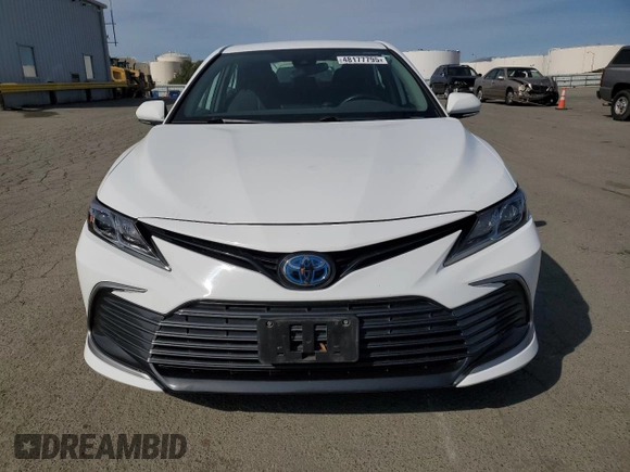 2022 Toyota Camry Hybrid LE with VIN 4T1C31AK3NU595562, listed as a Copart auction lot 48177795 with 109,128 mi miles and Salvage Title. Bid and sale history available at carsss.com. Image 5.