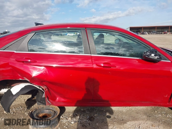 2022 Hyundai Elantra SEL z VIN KMHLN4AG3NU366905, wystawiony jako IAAI lot #41835787 z przebiegiem 15 555 mil mil oraz . Historia ofert i sprzedaży dostępna na DreamBid. Obrazek 14.
