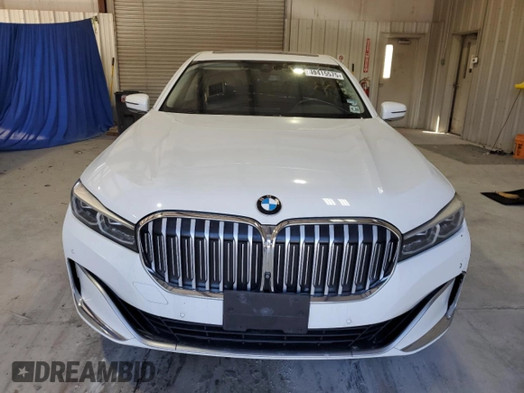 2020 BMW 7 Series 740i xDrive with VIN WBA7T4C05LGF97408, listed as a Copart auction lot 49415575 with 151,909 mi miles and Clean title. Bid and sale history available at DreamBid. Image 5.