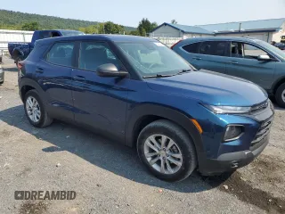 2021 Chevrolet TrailBlazer LS with VIN KL79MNSL4MB123663, listed as a Copart auction lot 69969144 with 30,519 mi miles and Salvage Title. Bid and sale history available at DreamBid. Image 4.