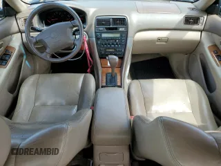 1998 Lexus ES 300 with VIN JT8BF28G3W0144816, listed as a Copart auction lot 61594275 with 179,342 mi miles and Clean title. Bid and sale history available at DreamBid. Image 8.