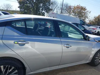 2023 Nissan Altima 2.5 SV with VIN 1N4BL4DV0PN364984, listed as a IAAI auction lot 41490876 with 40,571 mi miles. Bid and sale history available at carsss.com. Image 13.