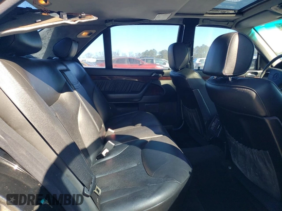 1998 Mercedes-Benz S 320/430/500 z VIN WDBGA51G5WA387084, wystawiony jako Copart lot #45544525 z przebiegiem 96 869 mil mil oraz Czysty tytuł • Clean title. Historia ofert i sprzedaży dostępna na DreamBid. Obrazek 10.