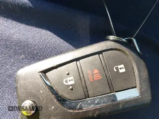 2019 Toyota RAV4 Hybrid LE with VIN 2T3MWRFV3KW007322, listed as a IAAI auction lot 42032500 with 91,985 mi miles and . Bid and sale history available at DreamBid. Image 11.
