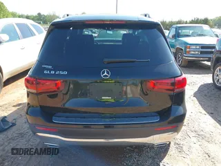 2020 Mercedes-Benz GLB 250 z VIN W1N4M4GB1LW042630, wystawiony jako IAAI lot #41981299 z przebiegiem 66 708 mil mil oraz . Historia ofert i sprzedaży dostępna na DreamBid. Obrazek 16.