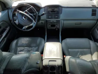 2004 Honda Pilot EX with VIN 2HKYF18524H542443, listed as a Copart auction lot 53093515 with 175,494 mi miles and Salvage Title. Bid and sale history available at carsss.com. Image 8.