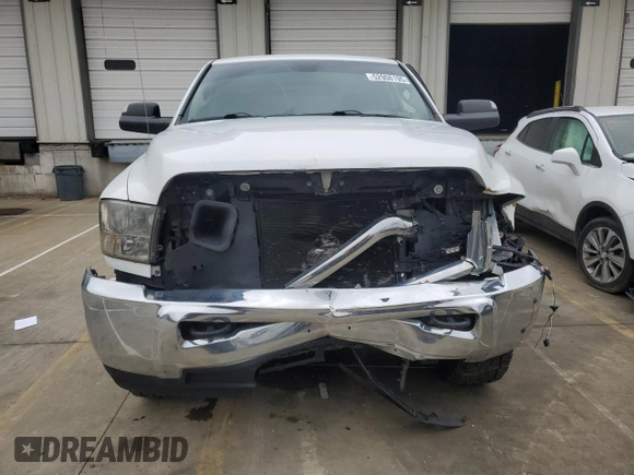 2017 Ram 2500 Tradesman with VIN 3C6UR5HL9HG581757, listed as a Copart auction lot 52908195 with 263,309 mi miles and Salvage title. Bid and sale history available at DreamBid. Image 5.