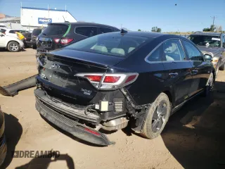 2016 Hyundai Sonata Hybrid Limited with VIN KMHE34L13GA026696, listed as a Copart auction lot 69354823 with 84,579 mi miles. Bid and sale history available at carsss.com. Image 3.