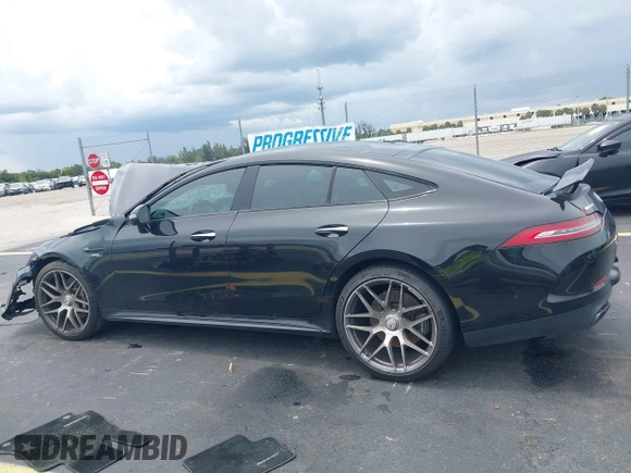 2022 Mercedes-Benz AMG GT 53 z VIN W1K7X6BB6NA045124, wystawiony jako IAAI lot #42637008 z przebiegiem Nie podano mil oraz . Historia ofert i sprzedaży dostępna na DreamBid. Obrazek 14.