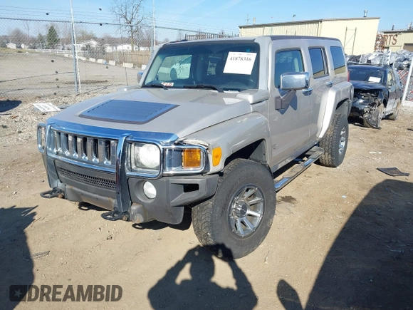 2007 Hummer H3 SUV with VIN 5GTDN13E878193390, listed as a IAAI auction lot 41878316 with 131,160 mi miles and . Bid and sale history available at DreamBid. Image 17.