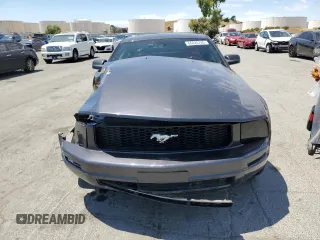 2008 Ford Mustang Deluxe with VIN 1ZVHT80N985138684, listed as a Copart auction lot 66026785 with 174,261 mi miles and Salvage title. Bid and sale history available at DreamBid. Image 5.